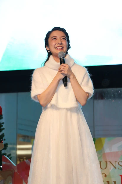 君の名は で注目の上白石萌音がライブで歌も披露 いろんな人に声を認識してもらって嬉しいです 写真 ニュース 週プレnews 週刊プレイボーイのニュースサイト 君の名は で注目の上白石萌音がライブで歌も披露 いろんな人に声を認識してもらって嬉しいです 写真 ニュース 週プレnews 週刊プレイボーイのニュースサイト