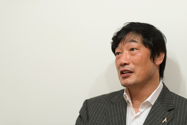 「今はリングに上がって試合するわけにはいかない、でもやっぱり何か伝えなくちゃいけない」と小橋さん
