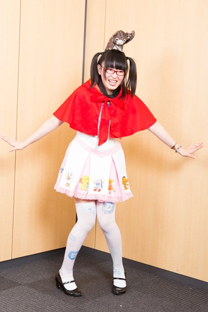  ３、頭に乗せたリスと一緒に「よかった」を探しに行く。すると転んでしまう