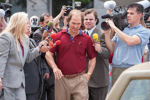 撮影開始前に肉体改造を行ったマシュー・マコノヒー。その風貌は、完全にだらしない中年のおっさん!