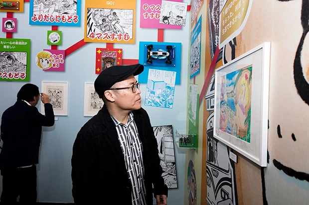 秋本先生が渾身の一枚に挙げた原画をじっくり見るゆでたまご・中井先生