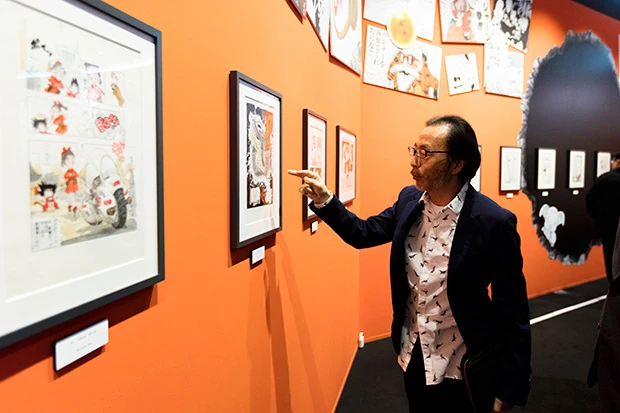 『DRAGON BALL』の原画を見る秋本先生