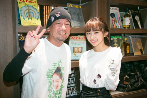 写真家の熊谷氏と記念撮影