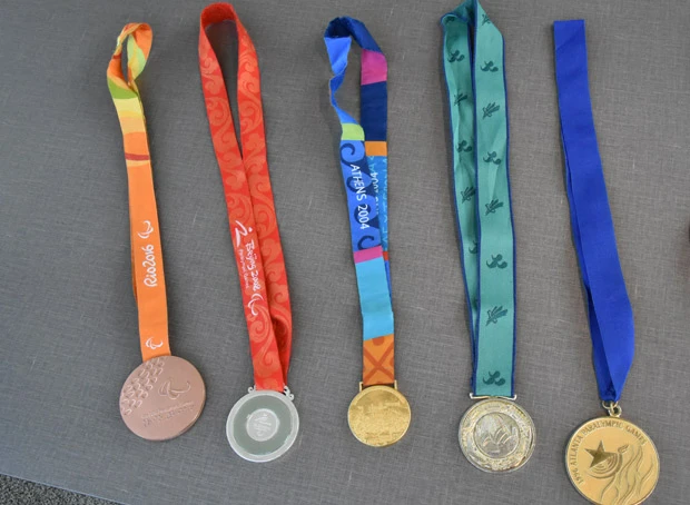 アトランタ、シドニー、アテネ、北京、リオと藤本選手が獲得してきた5つのメダル。