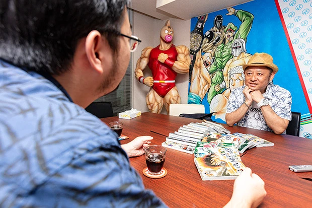 ジャンプの巻末コメントでよく見る作者イラストとご本人そっくりです