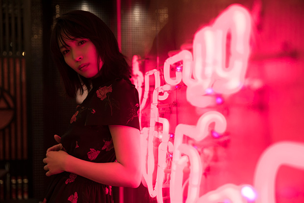 トークイベントは6年ぶりという黒川芽以さん。「最近、夜は家で麦焼酎のソーダ割りを飲んでます」とのこと
