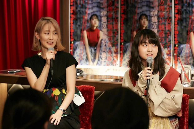 乃木坂４６を卒業した伊藤万理華が初写真集 エトランゼ の裏話を本音トーク ほんとは おばちゃんパンツ を表紙にしてほしかった エンタメ ニュース 週プレnews