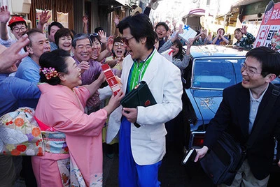 玉山鉄二が明石家さんまを演じる