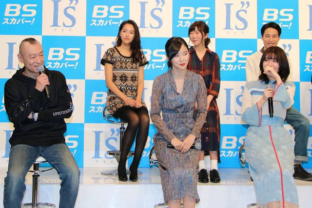 桂から、ヒロインとしてお墨付きを与えられ、照れる白石