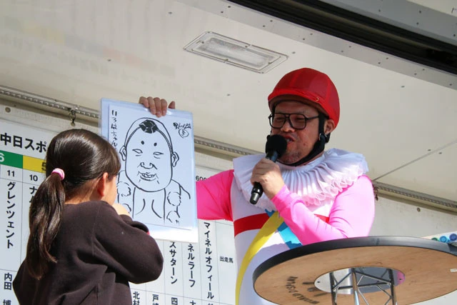 「天狗を目指しているもんね」と勝手に作った設定に描かれた子供は「違う......」とぼそり