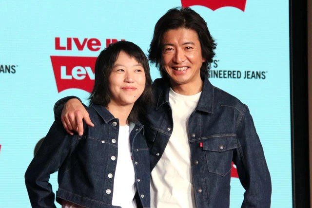 木村拓哉がリーバイスＣＭで華麗なダンス披露！　共演のリア・ドウとは「不思議な関係性」