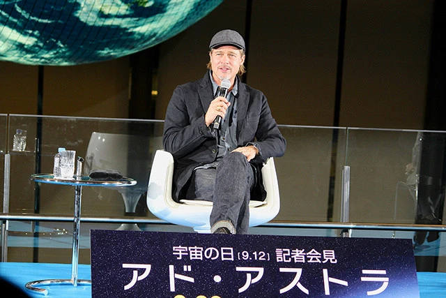 プロデューサーを務めたことに「それだけ責任が生まれるということですが、そのすべてが物語を飾るという作業で、私はそれが大好き」と説明