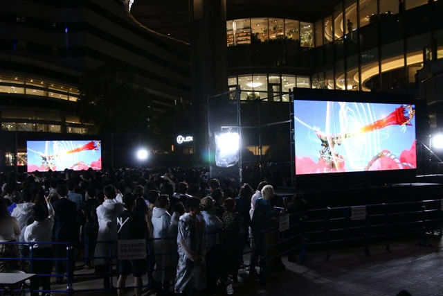 庵野が描きたかったというエッフェル塔は、とどめを刺すための武器に