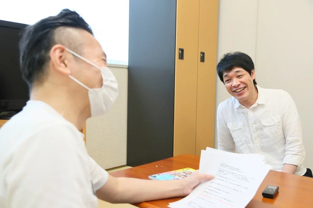 次回作は芸人以外の被写体でもやってみたいか尋ねると、「俳優さんだったらマジで怒る人もいるかもしれないですよね(笑)」と苦笑い