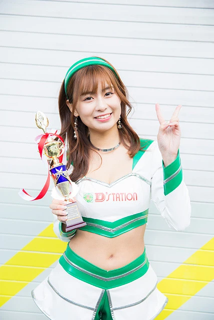 日本レースクイーン大賞2019『週プレ賞』は宮本りおに決定!「私、『こうしたい』と思ったら、とことん食らいつくタイプなんです」