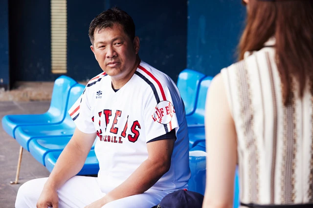 第2話で登場したレジェンド・山﨑武司さん。豪快なスイングは今も健在だ