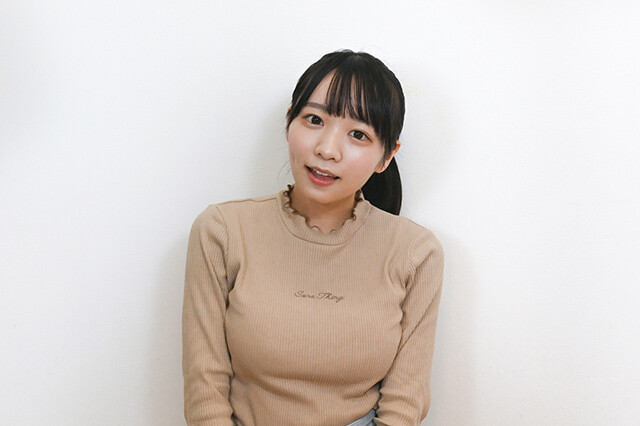 究極のタヌキ顔美少女・椿野ゆうこが語る初グラビアの思い出「実はソロ曲の歌詞にグラビアのことを書きました！」 - エンタメ - ニュース｜週プレNEWS