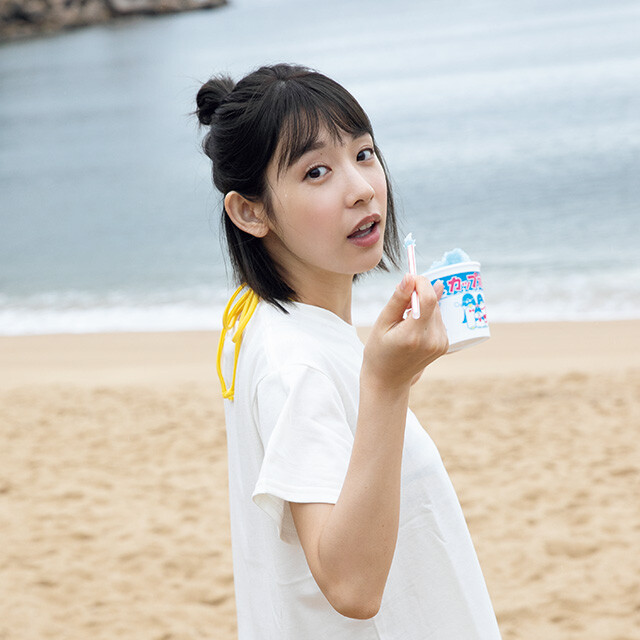 アイドルユニット「＃ババババンビ」青色担当・水湊みお「念願だったファースト写真集。悔いを残したくなくて、出し惜しみはしませんでした」 - エンタメ -  ニュース｜週プレNEWS