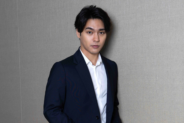 角田陽一郎柳楽優弥 俳優 影響を受けたのは スマスマ のコントとモテるカッコいい監督 21年8月4日 Biglobeニュース