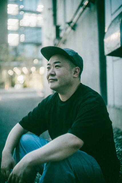 "売れっ子東京芸人"のサクセスストーリーを間近で見続けてきた"作家"が描くお笑い青春ノンフィクション