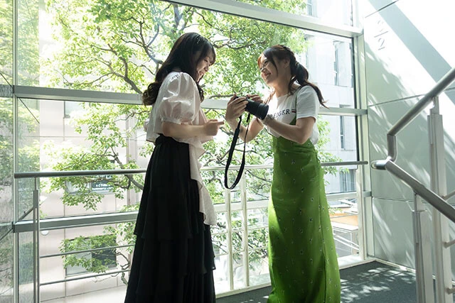 人気声優・西尾夕香と倉知玲鳳がお互いを撮影！ 第2回「パンダ