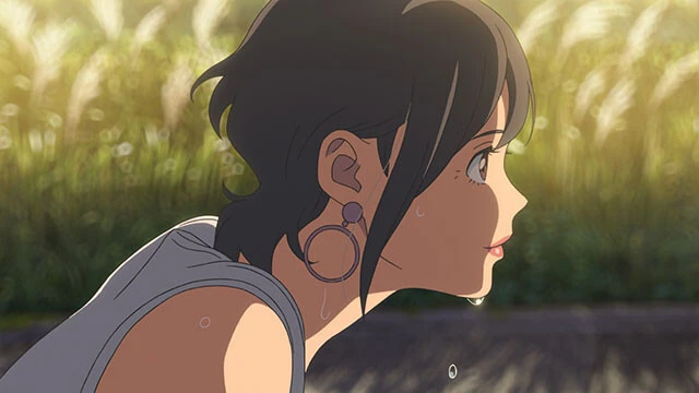 鈴芽と草太の主人公ペア以外に重要となるのが、育ての親である叔母・環（上、たまき）と鈴芽の関係性。「自分が年を重ね、子供も成長したことで叔母とめいという特殊な間柄を描くことができるようになりました」（新海監督）