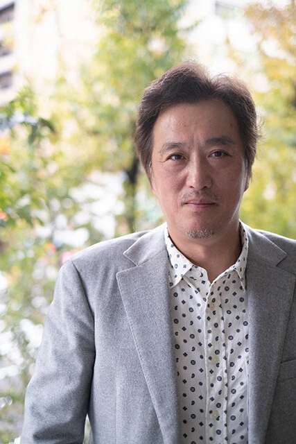 新作『女優』を刊行した大鶴義丹氏