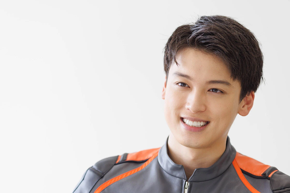 俳優としての持ち味を聞かれると、「チャレンジ精神があることと、心臓の強さです。ＮＧを出しても引きずりません！」（松本）