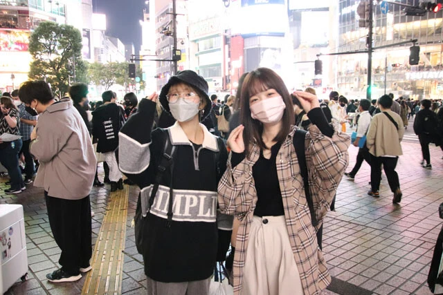 この日は地下アイドルだけでなく、ビラ配りをするYouTuber・Non-Abも。ビラ配りしている人も多いからやってみようと初めて訪れたそう