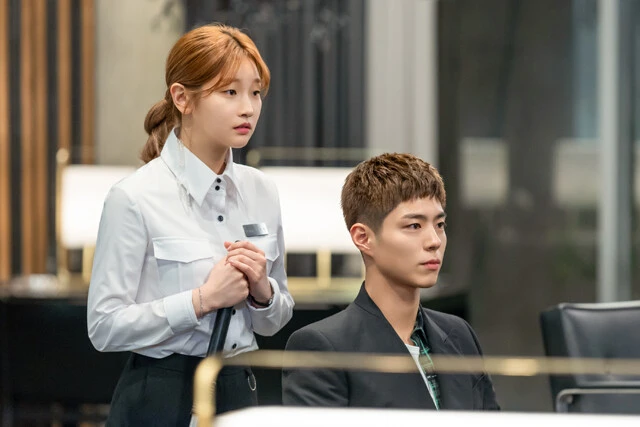 『青春の記録』 俳優を目指すものの、結果が出ないまま兵役が迫ってきている主人公。主演のパク・ボゴムは現在兵役中で、現実ともリンクしているといわれるドラマ作品