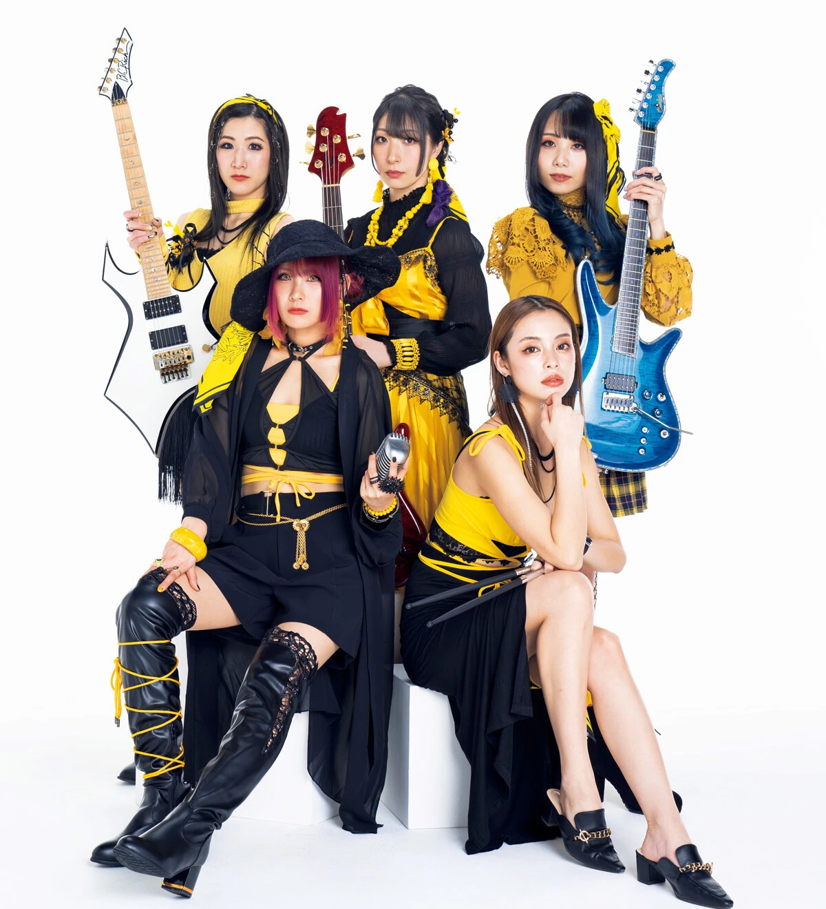 Ｗ杯でバズった「SHONO」も登場！　いま、この「メタル美女」が熱すぎる!!