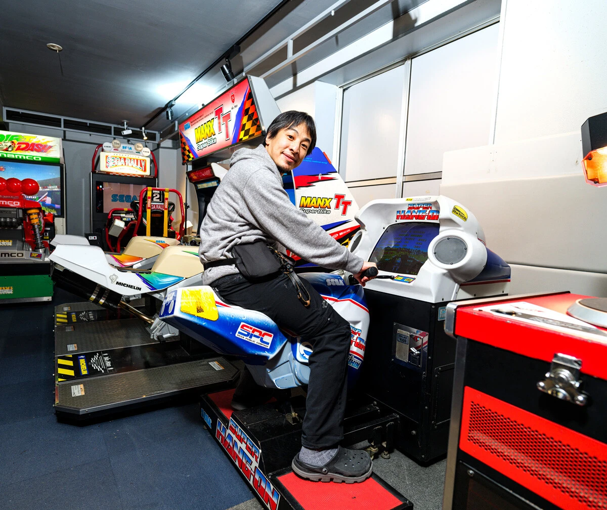 撮影協力/株式会社SEGA、株式会社GENDA GiGO 秋葉原3号館 Retro G