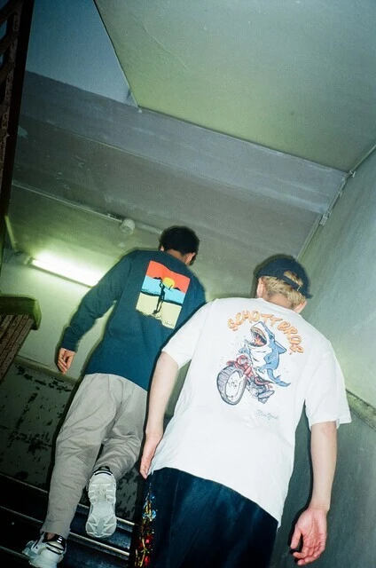 『虫の息』の仮タイトルのひとつだったのが『コンプラアレルギー』。「タイトルでそんなこと言ってて危ないネタをやるっていう、それが一番ダサいですからね。危ない危ない!」と屋敷