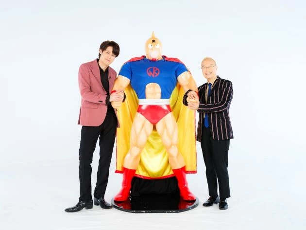 2024年放送TVアニメ『キン肉マン完璧超人始祖編』のキン肉マン役に宮野真守さん（左）が決定！ 初代キン肉マン・神谷明さんにキン肉マンとしての薫陶を受ける!!