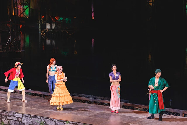 レベッカが一味のもとを訪れるところから物語は始まる