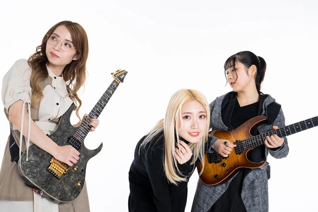 今年4月に1st EP『Deep Indigo』がリリース