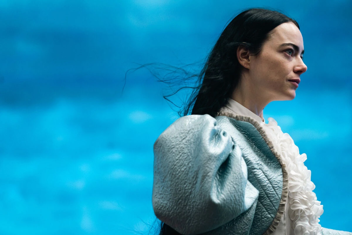 高橋ヨシキが映画『哀れなるものたち』と『ダム・マネー　ウォール街を狙え！』をレビュー！