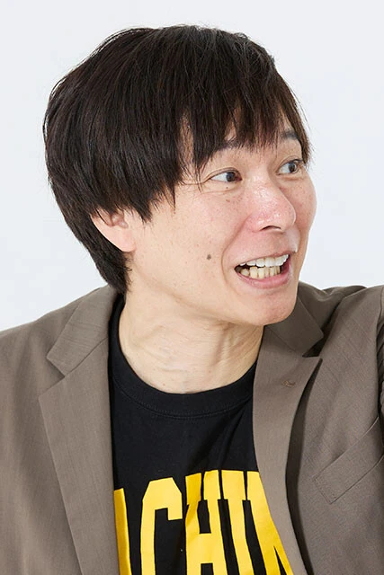 滝沢秀一　1976年生まれ、東京都出身。2012年から芸人と並行してゴミ収集会社に就職