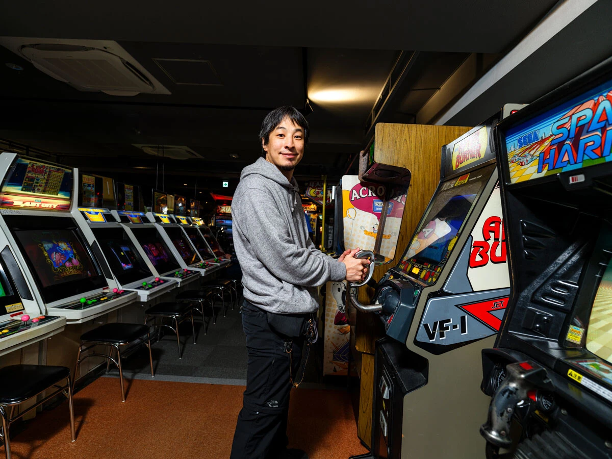 撮影協力/株式会社SEGA、株式会社GENDA GiGO 秋葉原3号館 Retro G