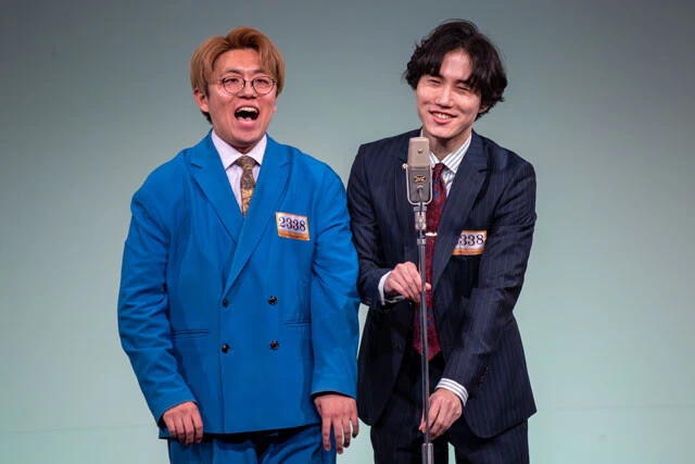 ナイチンゲールダンス（吉本興業）　中野なかるてぃん（左）、ヤス（右）