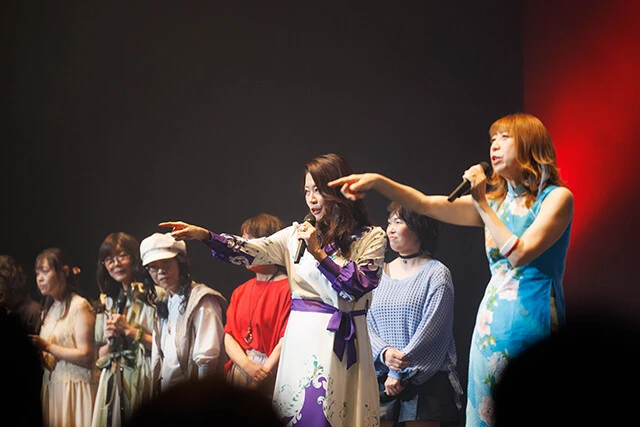 「ねえ、みんな？」「はい、鏡さん！」