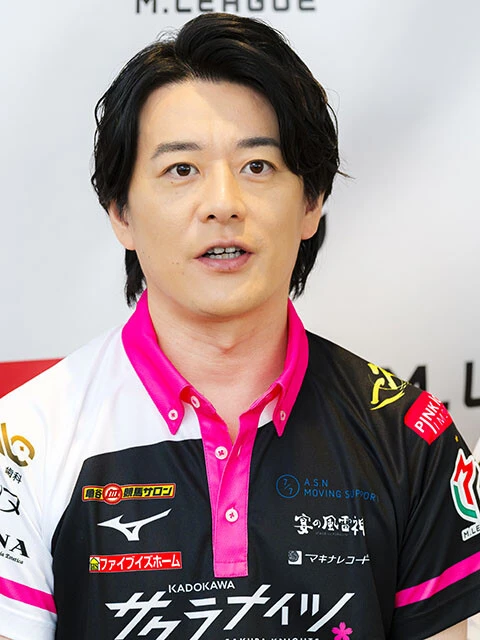 内川幸太郎（うちかわこうたろう、43歳、6シーズン目）：KADOKAWAサクラナイツ