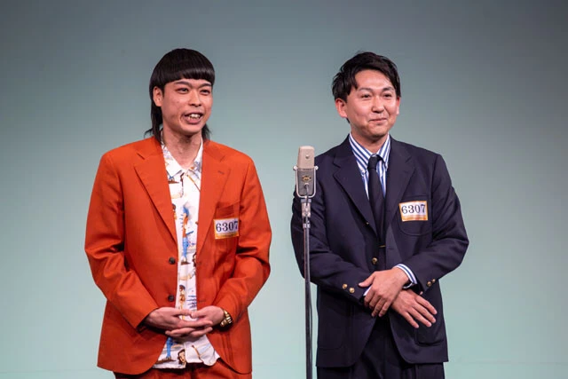 バッテリィズ（吉本興業）　エース（左）、寺家（右）