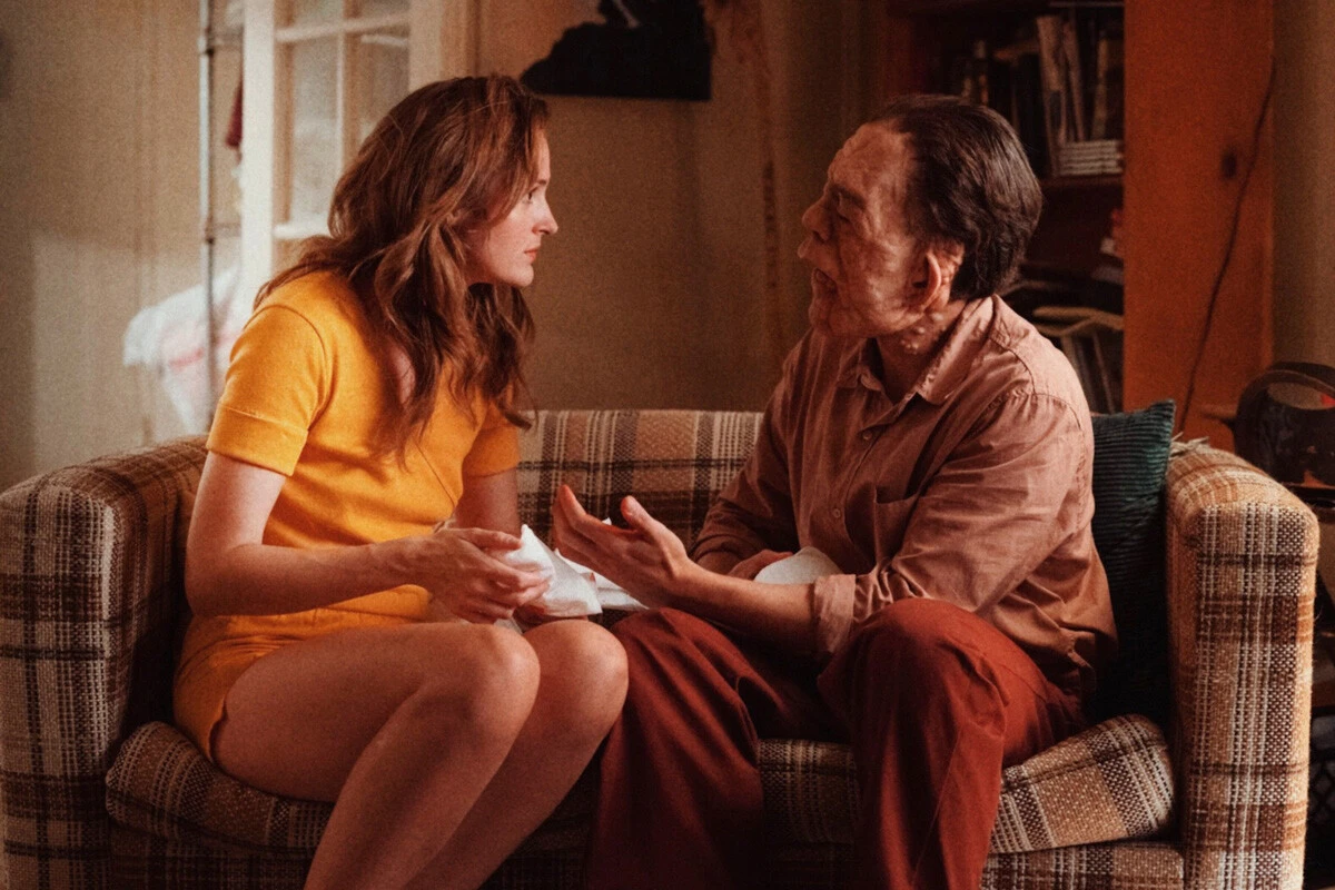 日本有数の映画ガイド・高橋ヨシキが『顔を捨てた男』をレビュー！