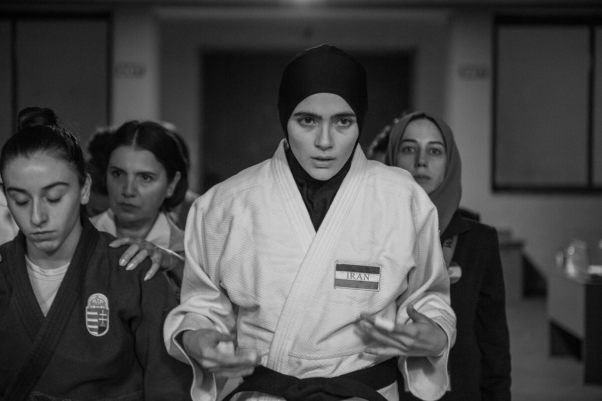 高橋ヨシキが語る『TATAMI』の深淵 - 現代社会の歪みを映し出す不穏な傑作