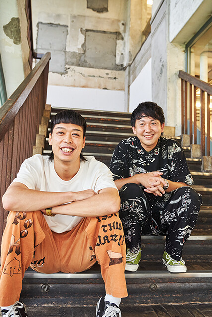 バッテリィズのエース（左）と寺家。忙しい日々も圧倒的ポジティブさでぶっとばす！