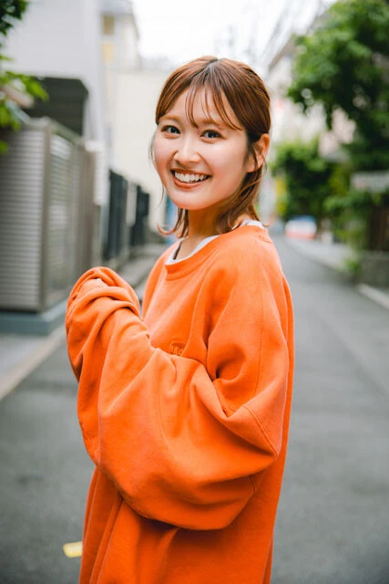 店主のプライベートショット。モデルかと見間違うほどのキュートスマイル！