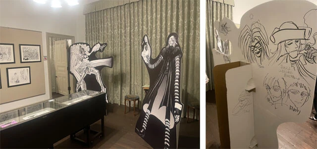 昨年10月に開催された「藤田和日郎　黒博物館シリーズ原画展」では、原画や考察ノートだけではなく、キャラクターパネルも展示。藤田先生も度々訪れていたようで、その裏には直筆の落書きも。展示が好評だったため、3月に福岡でも開催され、4月にはなんばマルイで開催予定