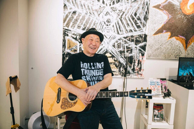 音楽家・泉谷しげるが個展で見せたサイバーパンクへの熱き情熱「俺はメジャーになりたくない。熱狂を生み続けたい」