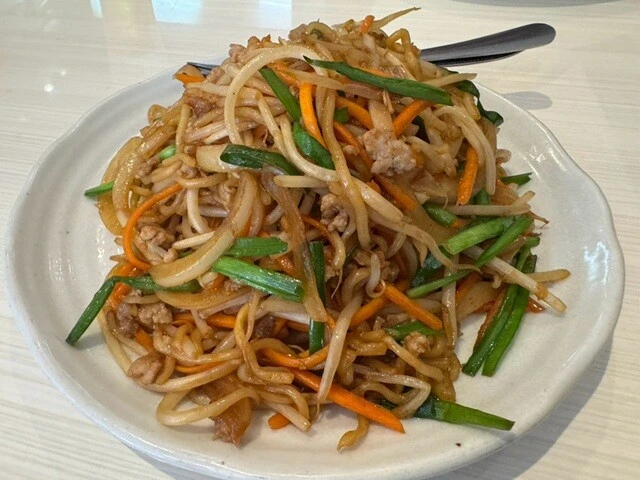 「もやし焼きそば」（750円）